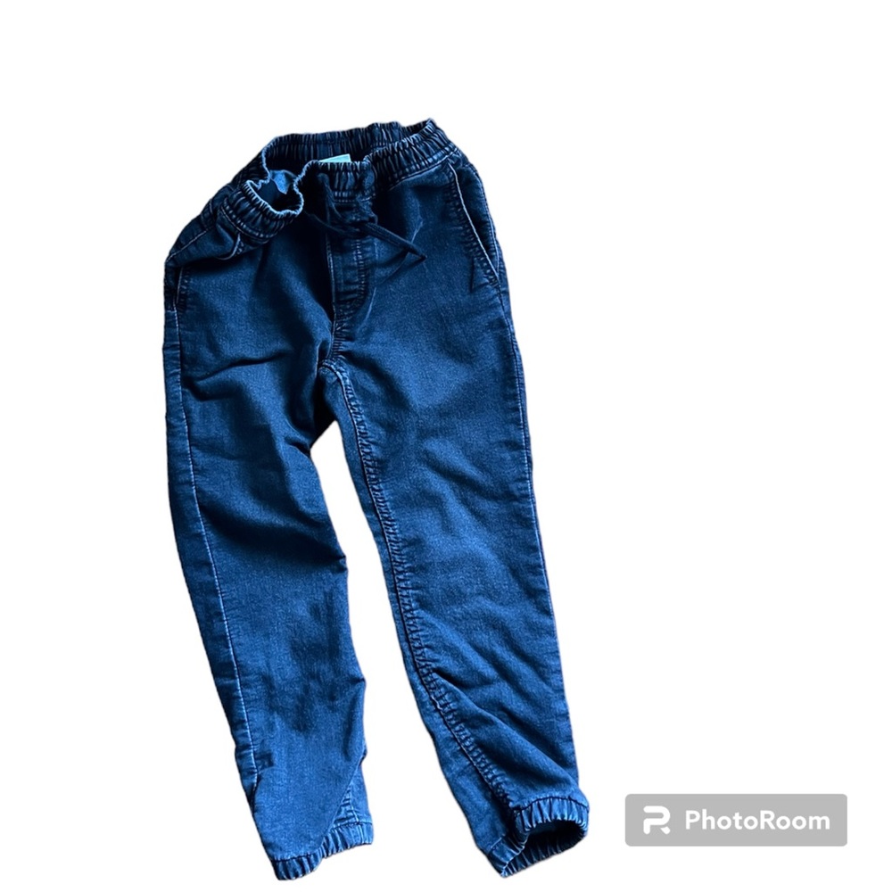 ◼️GAP KIDS: Boy’s size S, black jean joggers w/stretchy waistband◼️